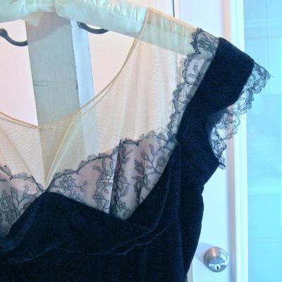 Lot 56:  Vintage 1940-50s Black Velvet Dress With Black Lace