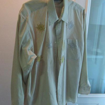 Lot 62: Men's Vintage Button Down Shirt, 17 1/2 XL, Mili Designs