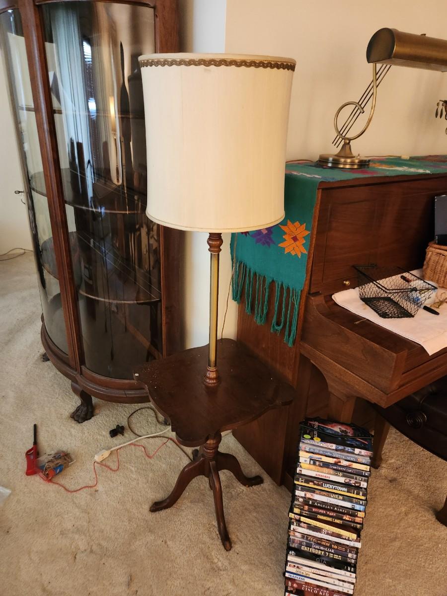 Side table lamp