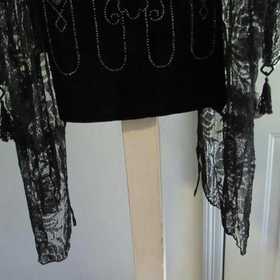 Lot 76: Very Pretty Fancy Beaded and Lace on Velvet Antique Ladies Top, Flapper Style