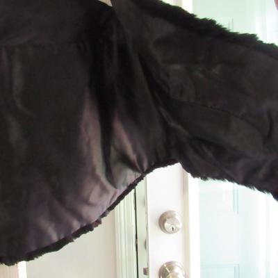 Lot 82: Vintage Black Short Cape, Very Nice