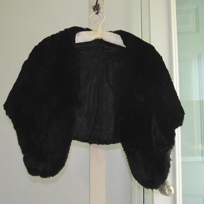 Lot 82: Vintage Black Short Cape, Very Nice