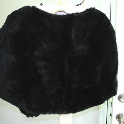 Lot 82: Vintage Black Short Cape, Very Nice