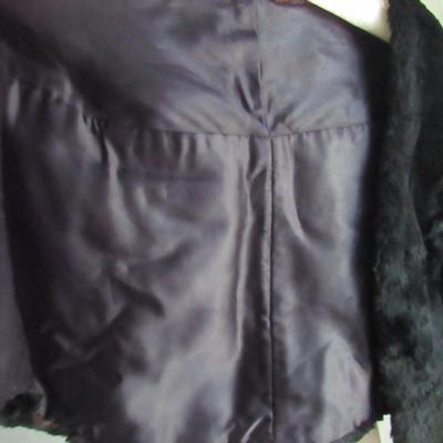 Lot 82: Vintage Black Short Cape, Very Nice
