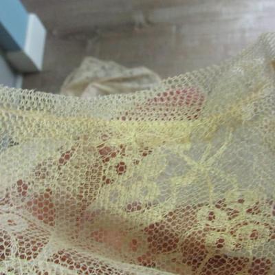 Lot 83: Antique Wedding Dress, Off White, Overall Lace, Nice Train