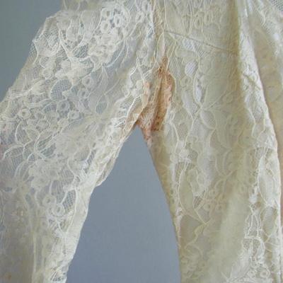 Lot 83: Antique Wedding Dress, Off White, Overall Lace, Nice Train