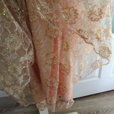 Lot 85: Farinae Collection, Vintage Ladies Fancy Gown, Pink Dress With Sequinned Lace, Size 12