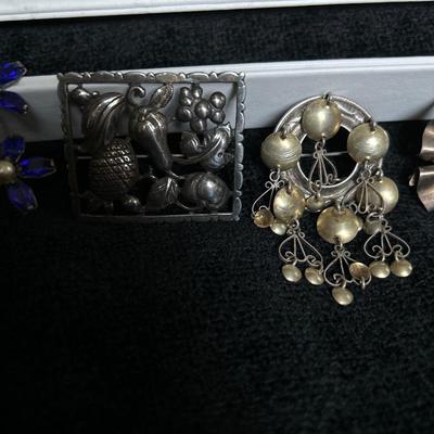 4 sterling brooches