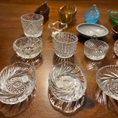 Lot of 28 Salts