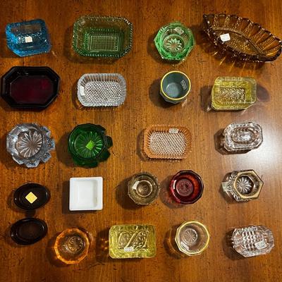 Lot of 22 Salts