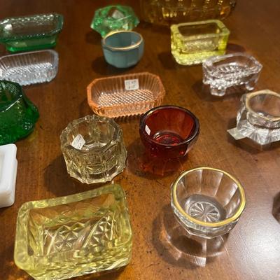 Lot of 22 Salts