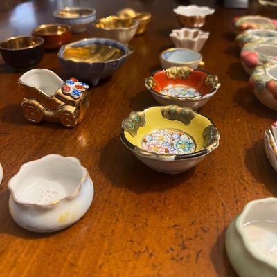 Lot of 26 Salts