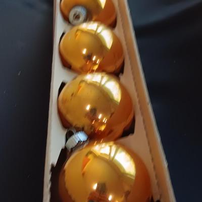 Shiny Brite Christmas bulbs in original Fanci Pak carton gold and silver bulbs some with snow!