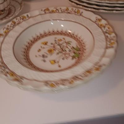 Beautiful Copeland Spode England China "Buttercup" Compete setting for Four