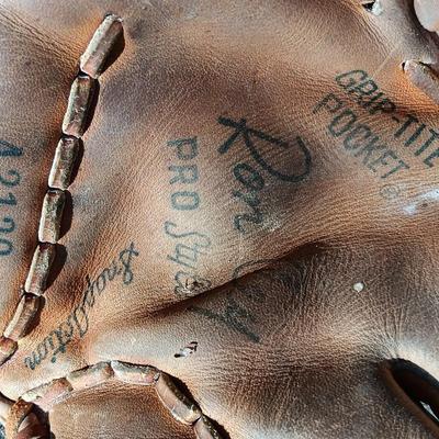 Louisville Slugger I25J Wooden baseball bat with Wilson glove and a ball