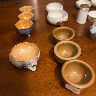 Lot of 26 Salts
