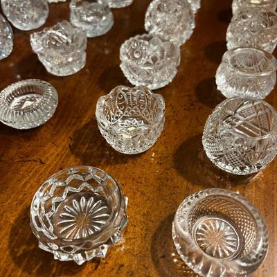 Lot of 24 Salts