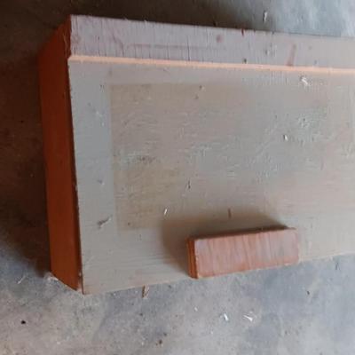 Vintage Lincoln logs in a wooden box with instructions