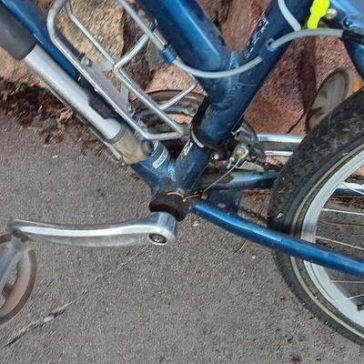 NICE! Rosario K2 adesa CR Mountain bike with Spinner aluminum frame Just in time for back to school!