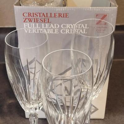 Crystal Wine Glasses and Champagne Flutes