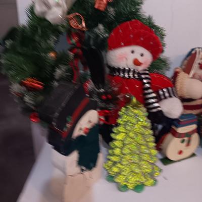 Snowman collection Christmas cheer! With color changing Snowman