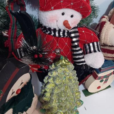 Snowman collection Christmas cheer! With color changing Snowman