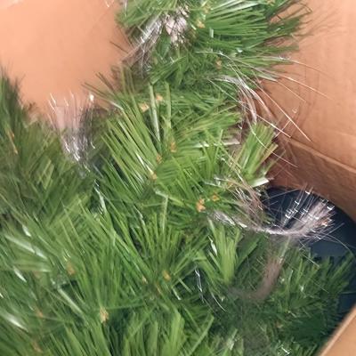 Complete 2,5-foot fiber optic Christmas tree with ornaments