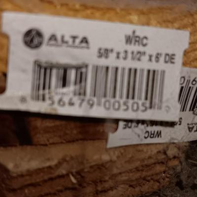 Nice usable dimensional lumber and privacy fence pickets