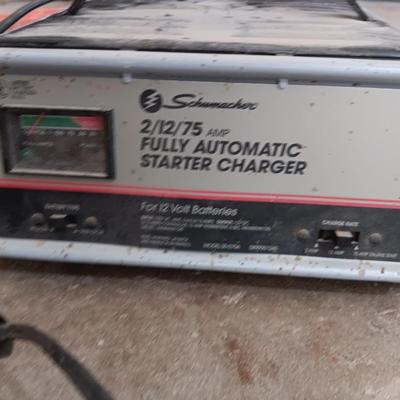 Schumacher 2/12/75 amp fully automatic starter charger for 12 volt batteries