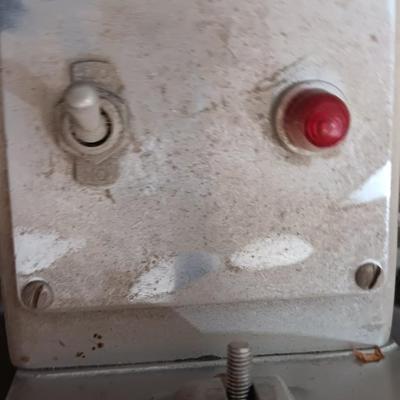 Industrial metal electric meat or cheese slicer