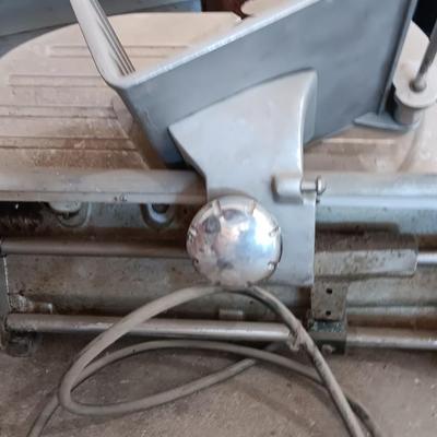 Industrial metal electric meat or cheese slicer