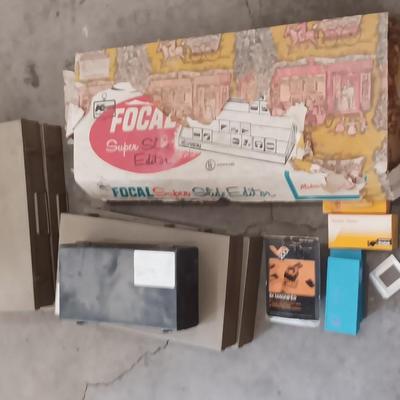 Focal super slide editor with metal slide cases that are full of slides