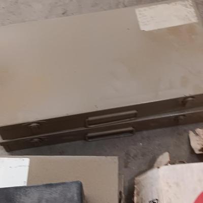 Focal super slide editor with metal slide cases that are full of slides