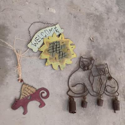 Yard / Garden chimes and signs