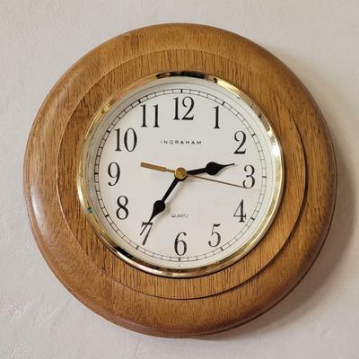 Vintage Wood Ingraham Clock