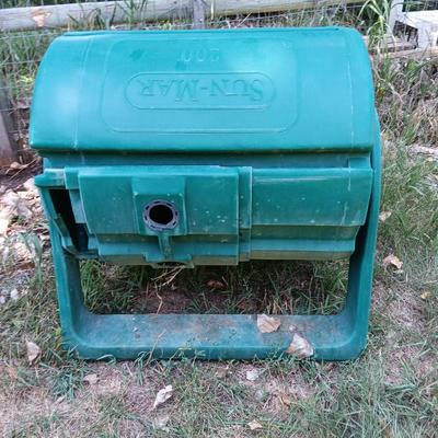 Sun-Mar 200 compost bin