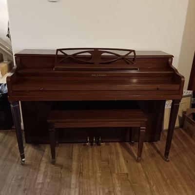 Kohler & Campbell Piano with bench