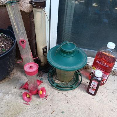 Bird feeders & Hummingbird feeder with nectar