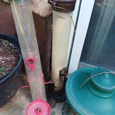 Bird feeders & Hummingbird feeder with nectar