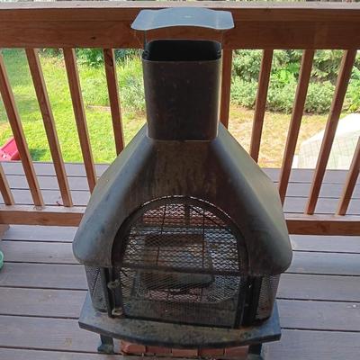Outdoor patio fireplace/chiminea with instructions