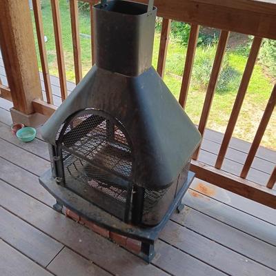 Outdoor patio fireplace/chiminea with instructions