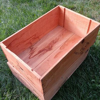 Wooden wine boxes Chateau Mouton and Chateau D' Issan 1982