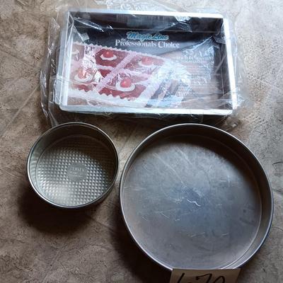 New Magic line Professionals choice 10x15 Aluminum cake pan - Zenker 7" Pan and large round cake pan