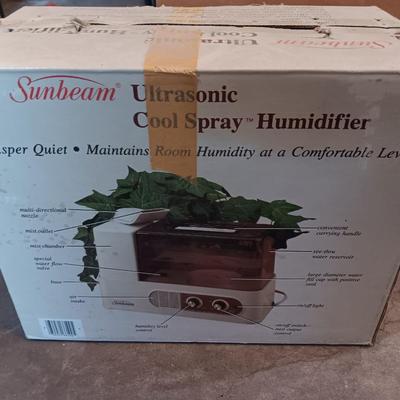 Sunbeam Ultrasonic cool spray humidifier