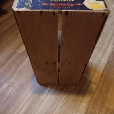 Vintage divided wooden GO Ventura county Lemon's box