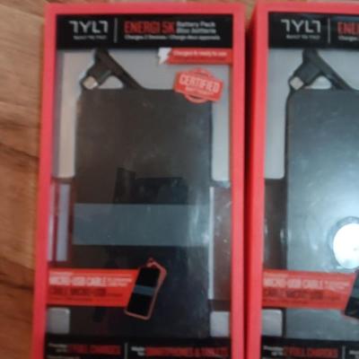 Two new Energ1 5k battery pack chargers' charges 2 devices