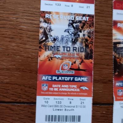 Bronco's collectibles 1998 team picture - Back issue magazines - three ticket stubs for games.