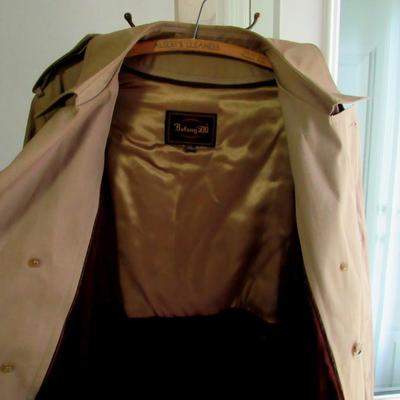 Lot 87: Vintage 1960s Men's 46 Long Trench Coat, Botanny 500, Nice Shape