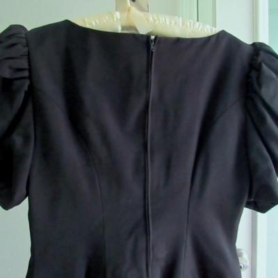 Lot 100: Wow! AJ Bari Vintage Dress With Colorful Bows, Size 8, Appr 1970-80s, Nice!