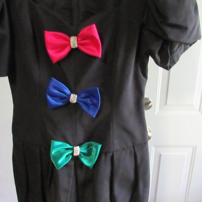 Lot 100: Wow! AJ Bari Vintage Dress With Colorful Bows, Size 8, Appr 1970-80s, Nice!